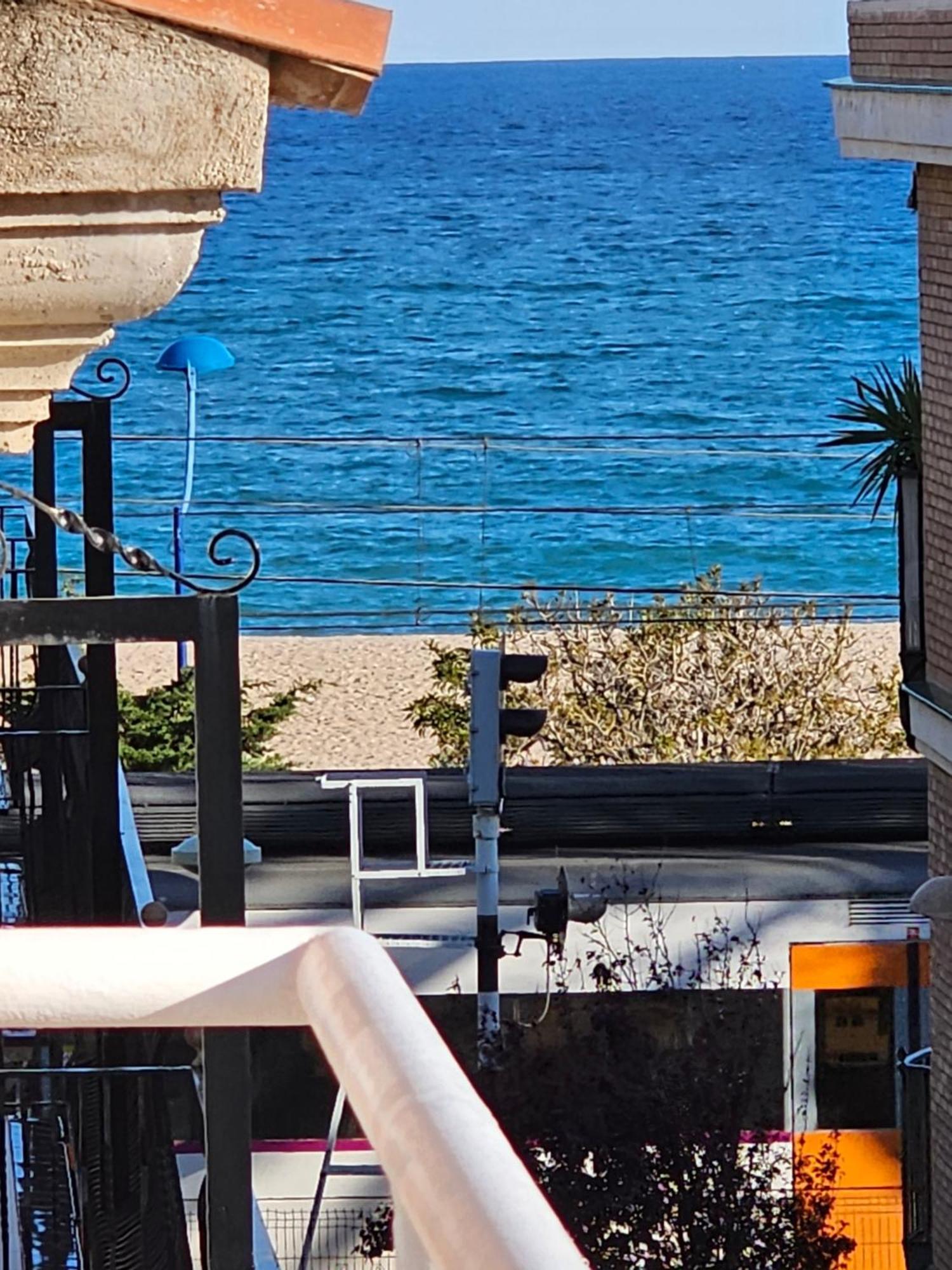 Hotel Blue Spot Malgrat de Mar Exteriör bild